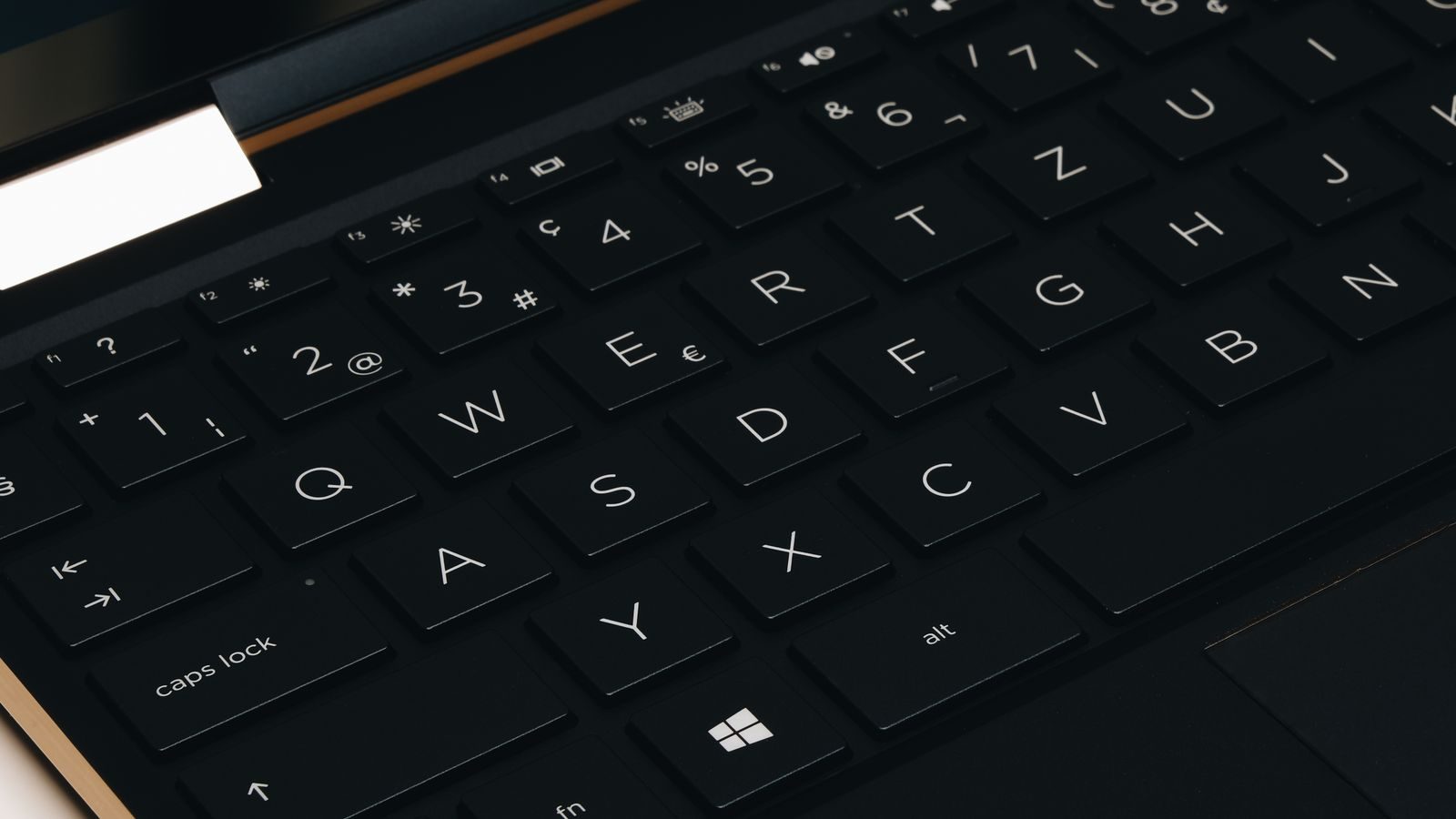 How to Screenshot on HP Laptop: 7 Easy Methods (2026)
